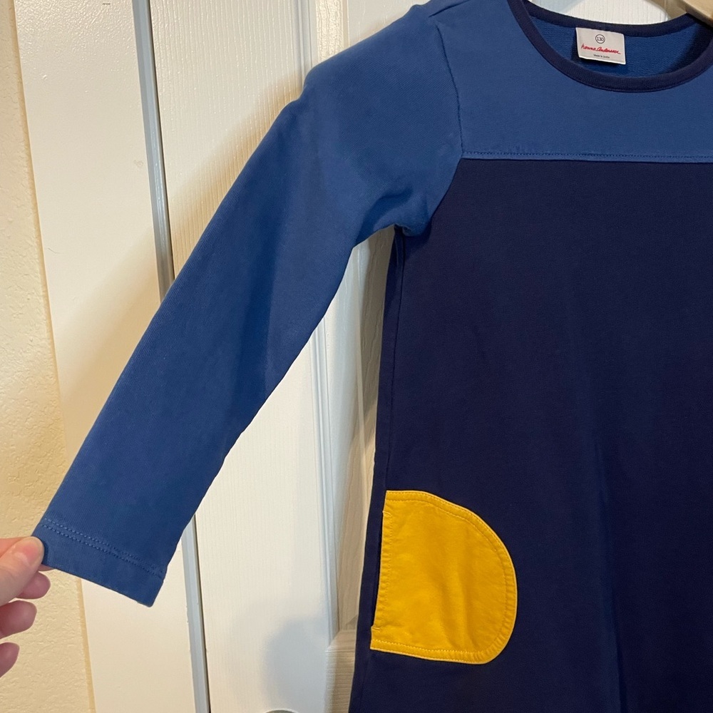 Hanna Andersson blue long sleeve block dress w/ yellow pockets sz 130 (8 US) - Picture 9 of 12